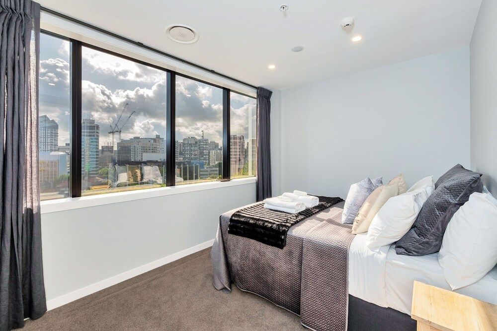 Luxe In The City w Two Car Parks Luxury Apartment 19