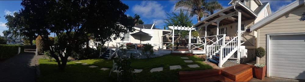 undefined Harbour View Cottage Boutique B&b 2