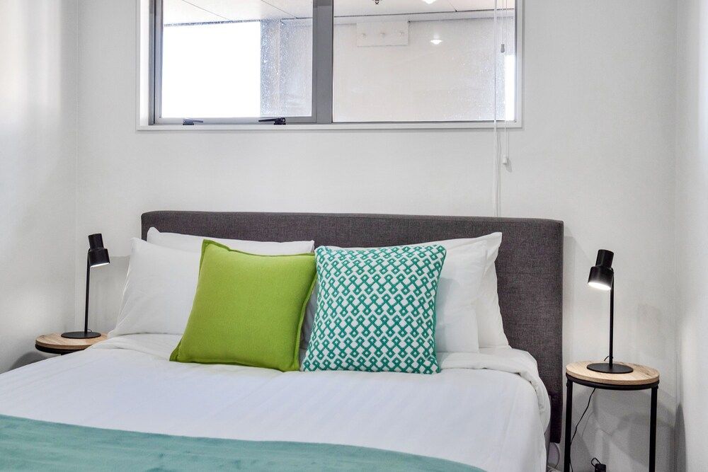 undefined Stylish Central 2 Bedroom Apartment 8