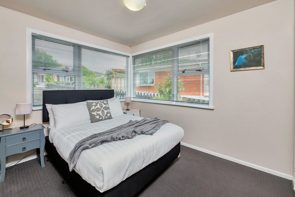 undefined Sunny Three Bedroom Delight Upper Level 6