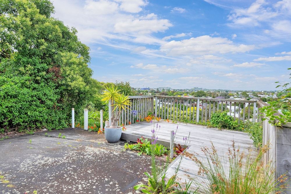 undefined Kingsland Contemporary 2BR with Carpark