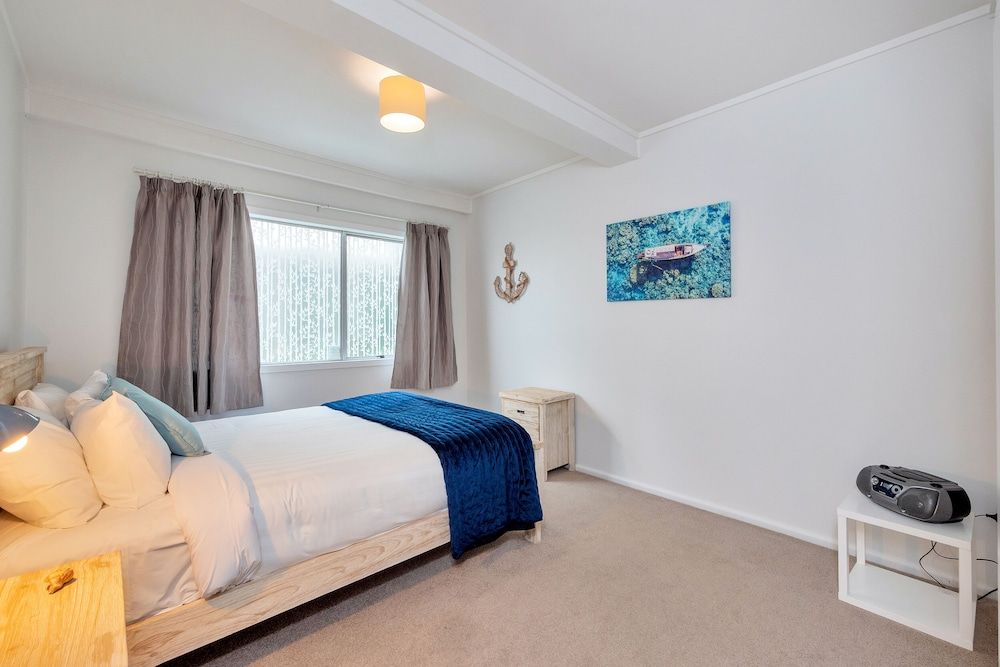 undefined Kingsland Contemporary 2BR with Carpark 9