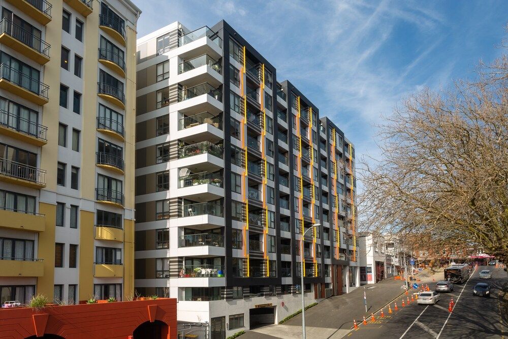 undefined Toodle's Pristine inner-city nest with carpark 2