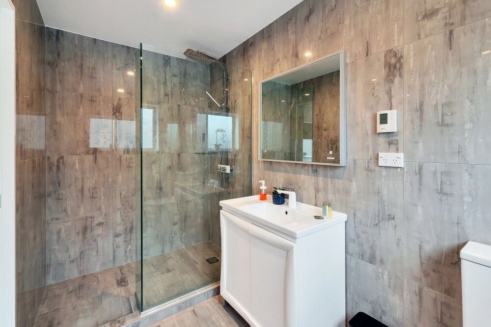 Elegant and Stylish Retreat in Epsom House, 5 Bedrooms 19