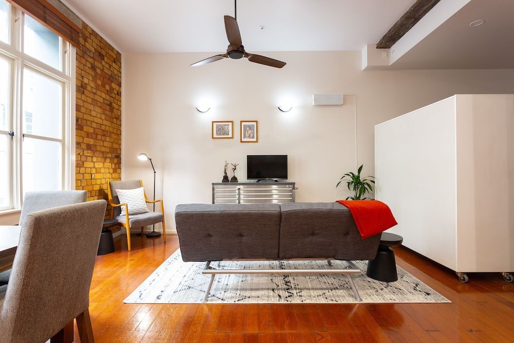 undefined Toodle's Characterful loft on Lorne Street 9