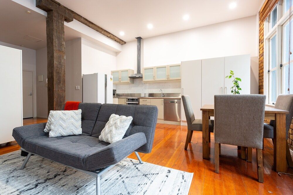 Toodle's Characterful loft on Lorne Street Studio 9