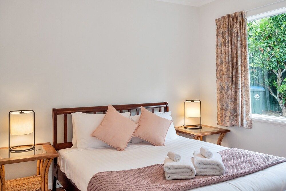 undefined 3 Bedroom In Onehunga w Parking - Wifi - Netflix 7