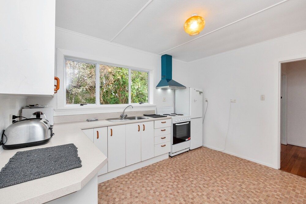 undefined 3 Bedroom In Onehunga w Parking - Wifi - Netflix 10