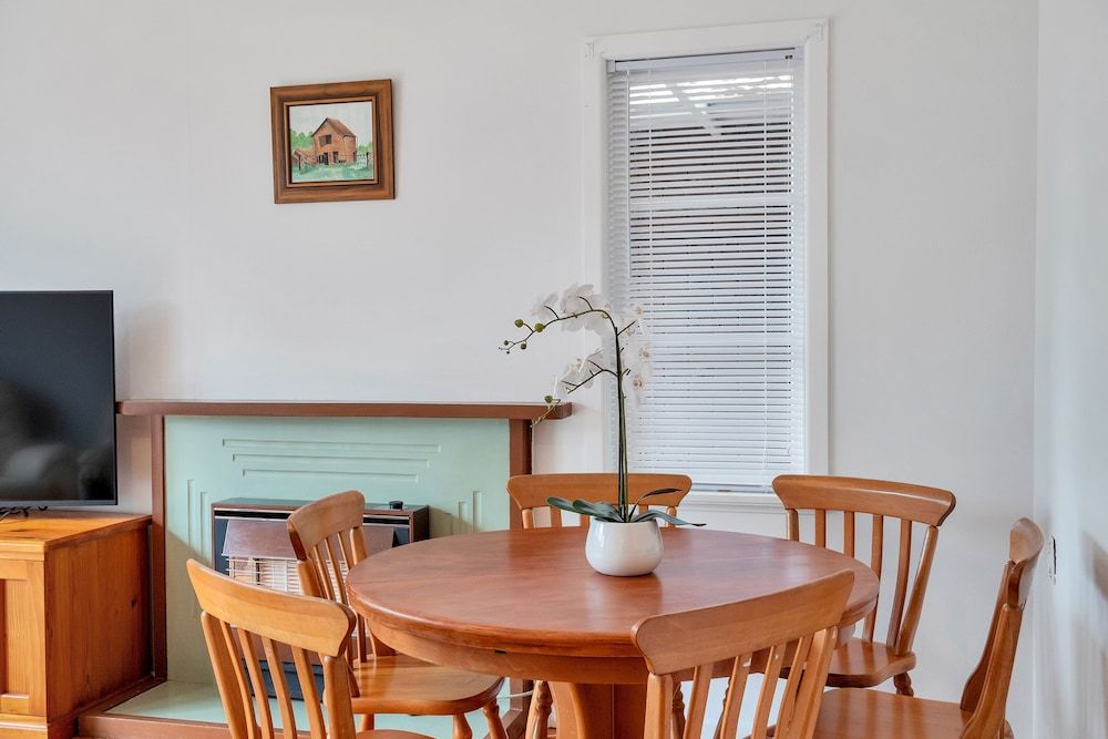 undefined 3 Bedroom In Onehunga w Parking - Wifi - Netflix 9