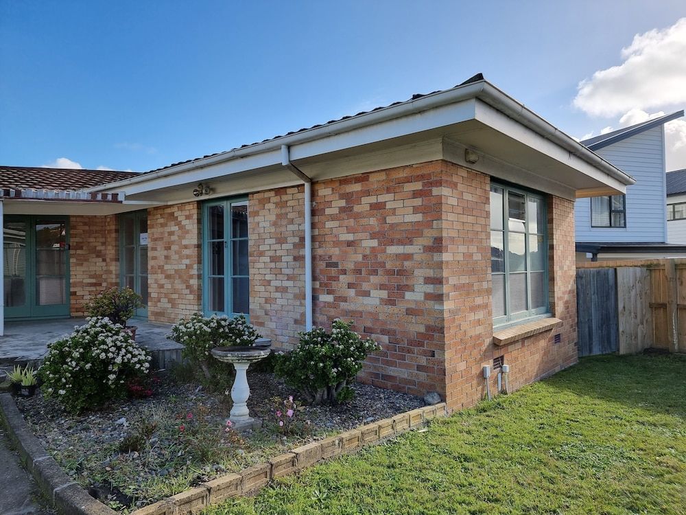 undefined Cosy Unit by Airport - Heat Pump - WIFI