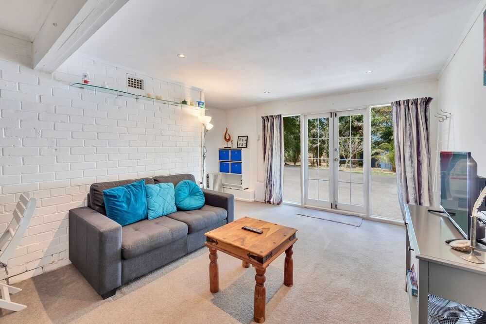 undefined Rustic 1br in Kohimarama Parking & Wifi 9