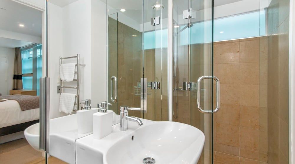 undefined Viaduct Marina Executive -Parking & Pool 10