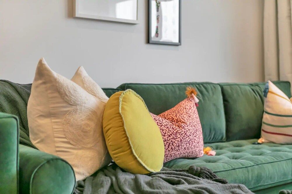 undefined Chic in the City Free Parking 9