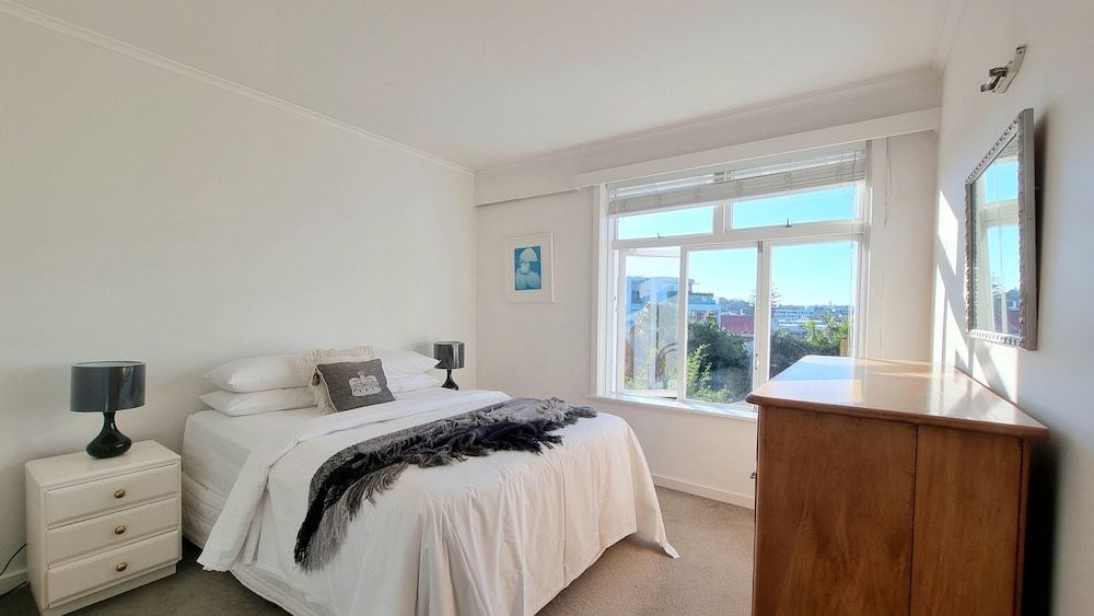 undefined Gorgeous Apt Panoramic Views 8