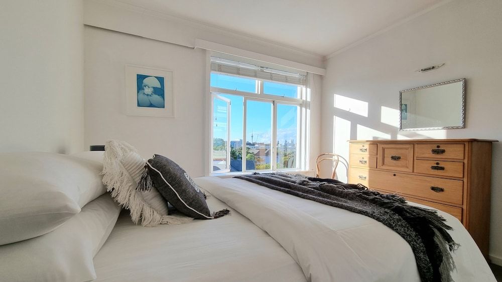 undefined Gorgeous Apt Panoramic Views 9