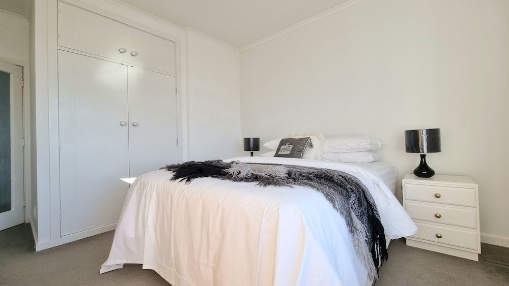 undefined Gorgeous Apt Panoramic Views 10