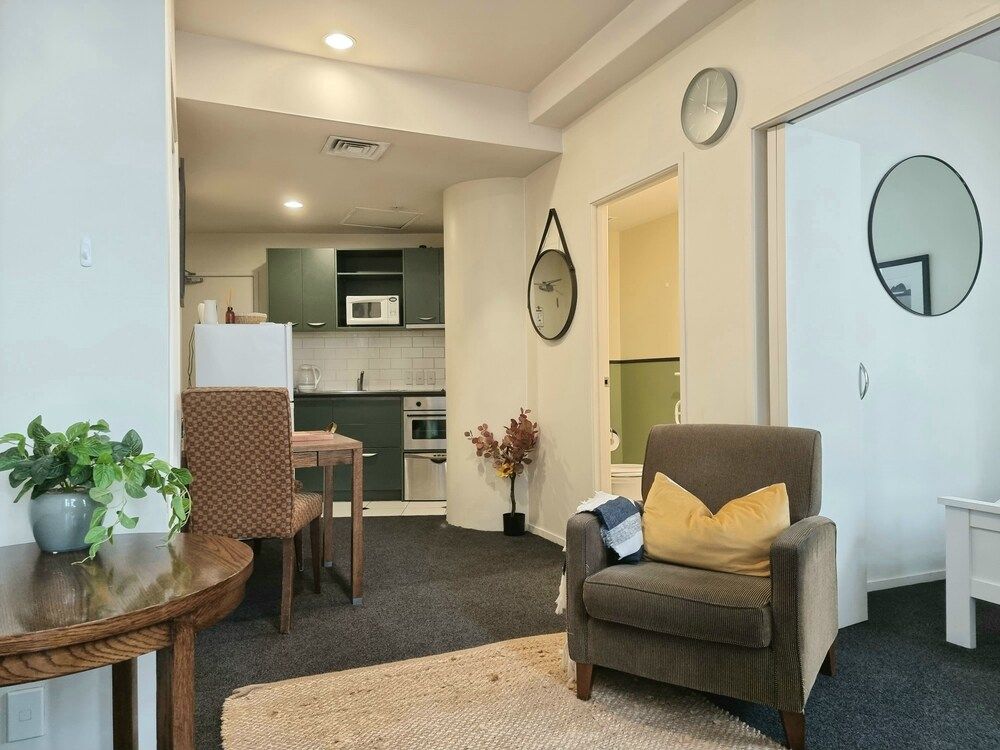 undefined Experience The City Life-Walk Everywhere 9