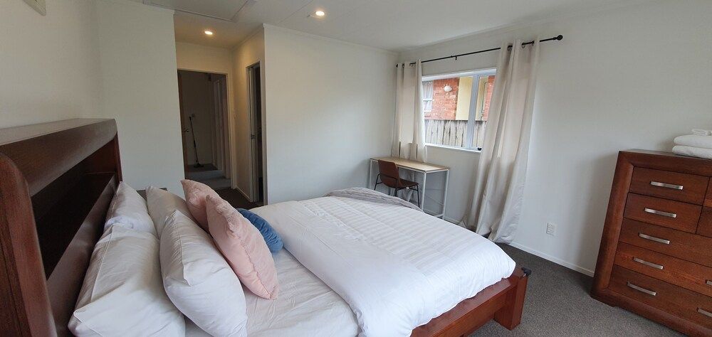 undefined Cheerful 3BR Home - Free WiFi & Netflix 8
