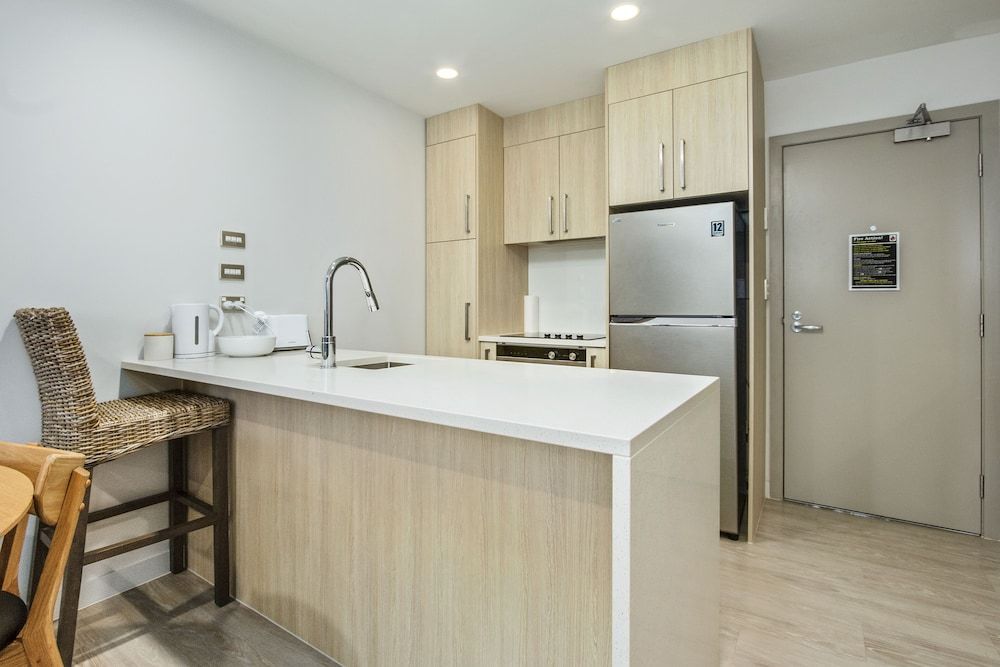 undefined Super Central To SkyTower - Netflix 6