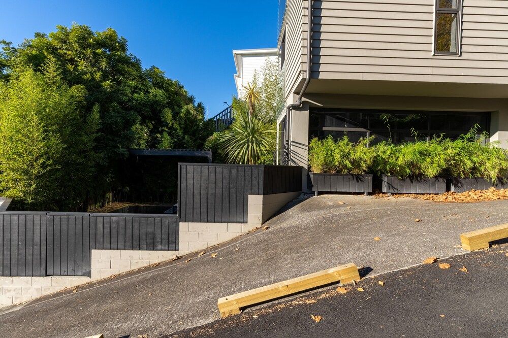 undefined High-end 3BR House - Skytower View