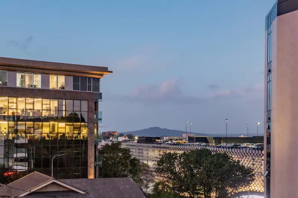 undefined Premium Brand New Central Apt - Carpark 8