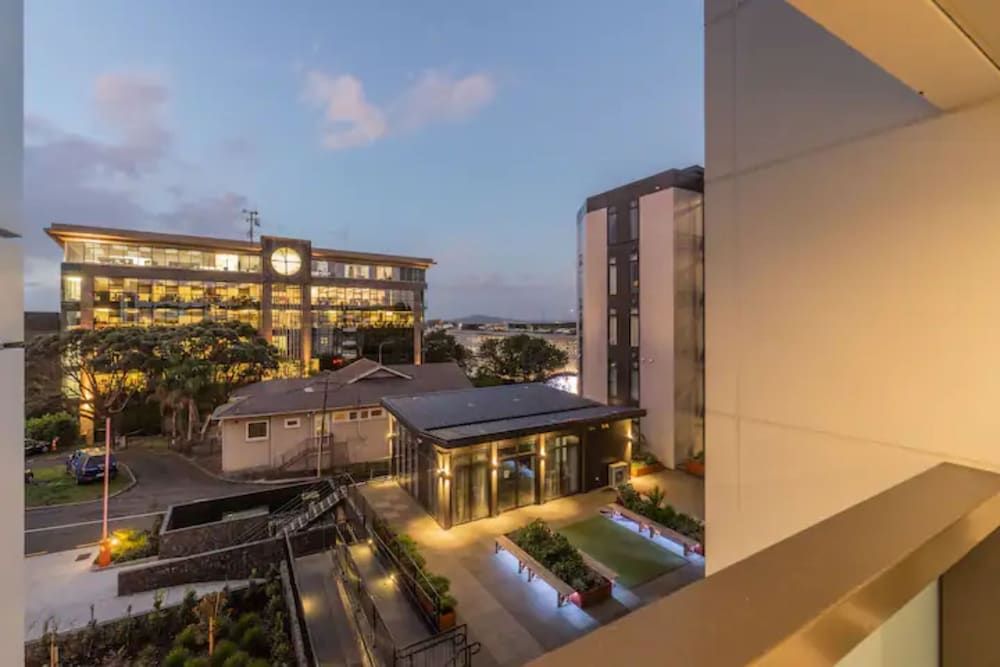 undefined Premium Brand New Central Apt - Carpark 6