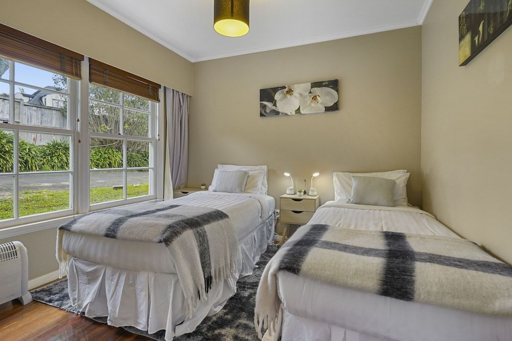 undefined Kohi Family Home- Netflix & Gardens View 9