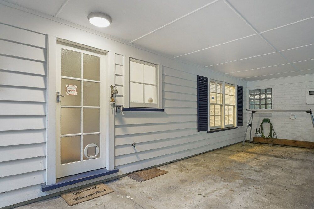 undefined Kohi Family Home- Netflix & Gardens View 6