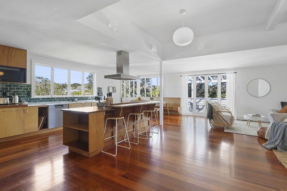 undefined Grey Lynn - Grandeur - Cafe Lifestyle 10