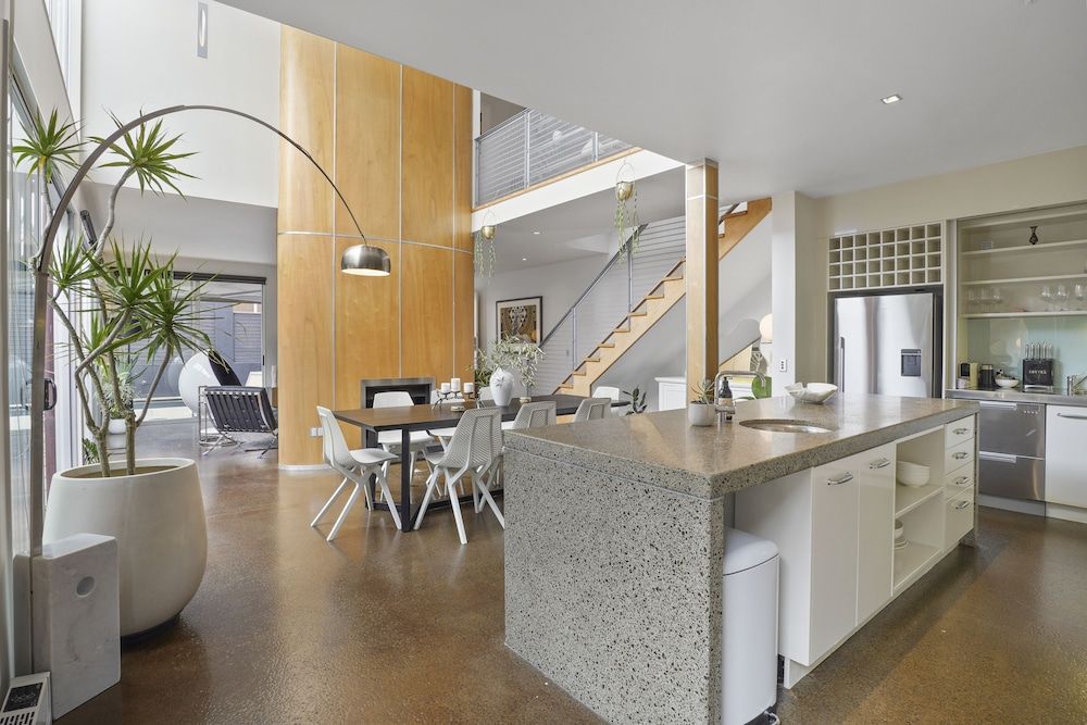 undefined Central Executive Parnell Designer Home 10