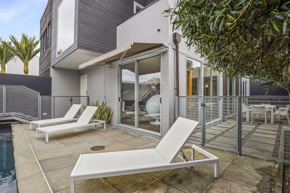 undefined Central Executive Parnell Designer Home