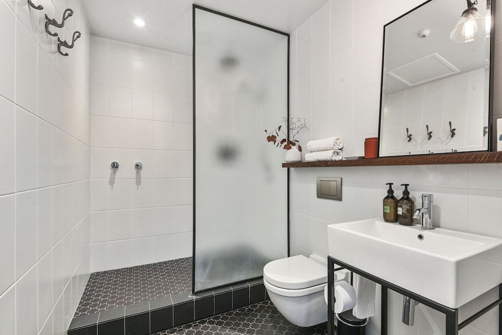 Elegant and modern space in Britomart Deluxe Apartment 10