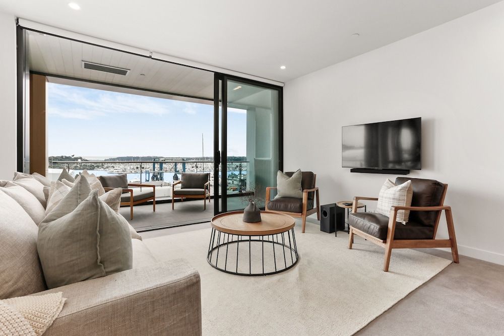 Modern oasis in Wynyard Quarter Deluxe Apartment, 2 Bedrooms 7