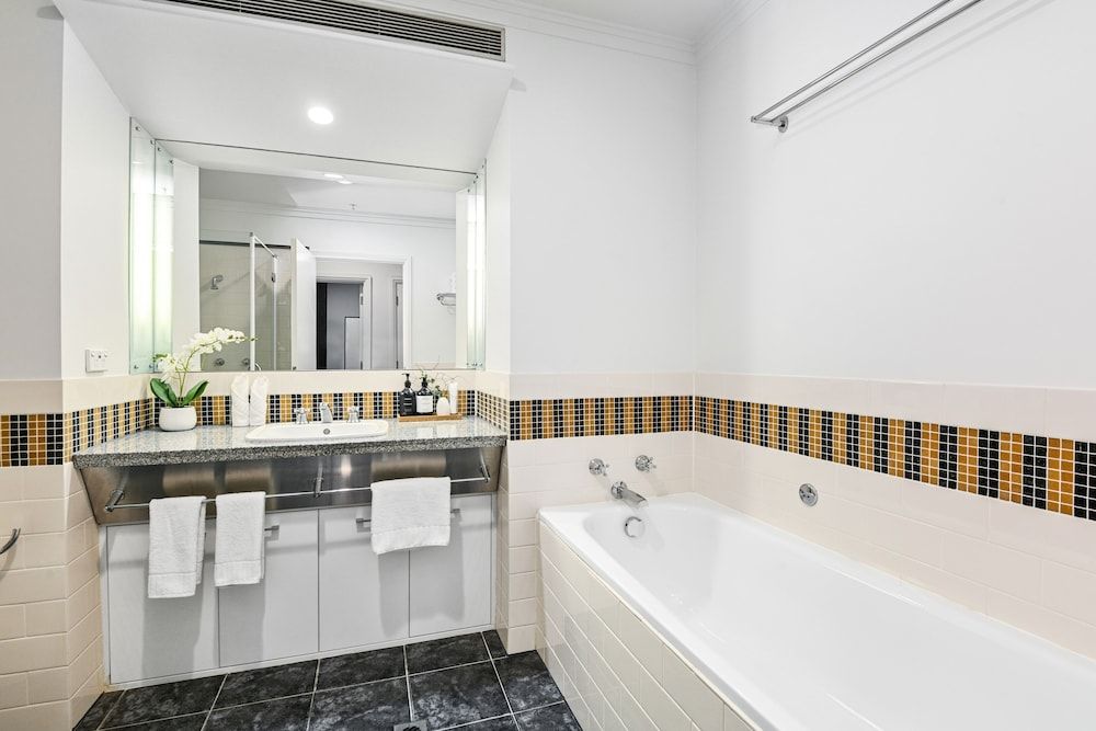 Modern space in iconic heritage building Deluxe Apartment 13