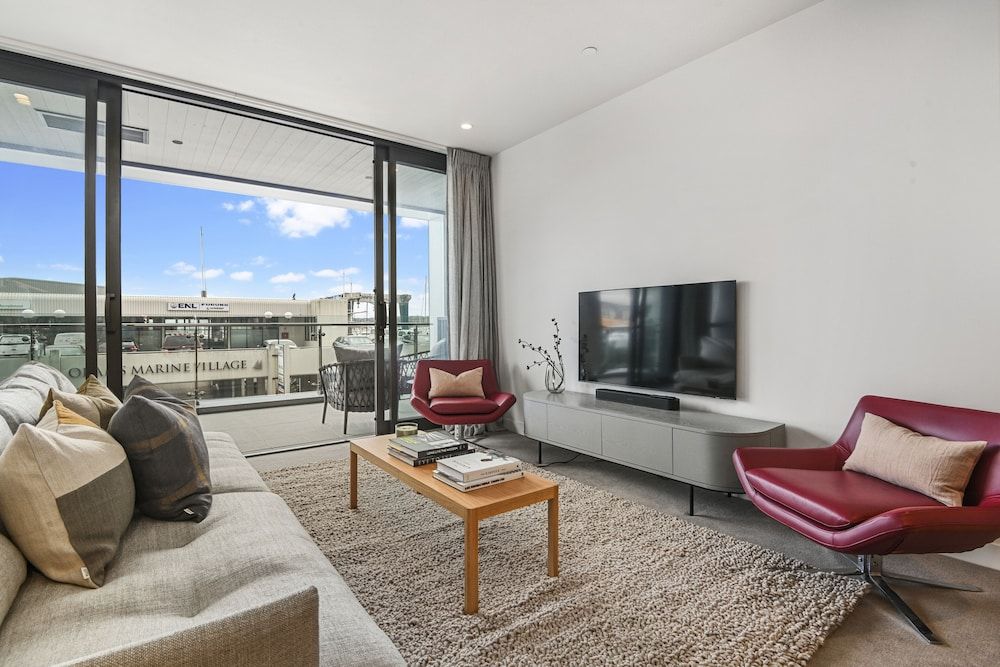 undefined Chic contemporary in Wynyard Quarter 9