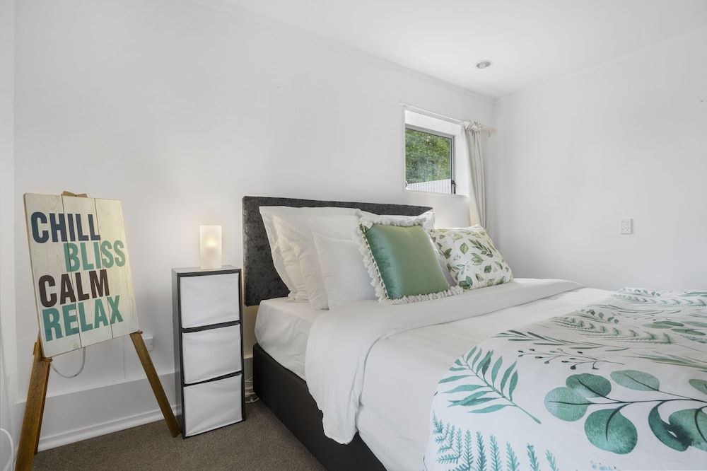 undefined Bright 3-Bedroom Unit - WiFi & Parking 7