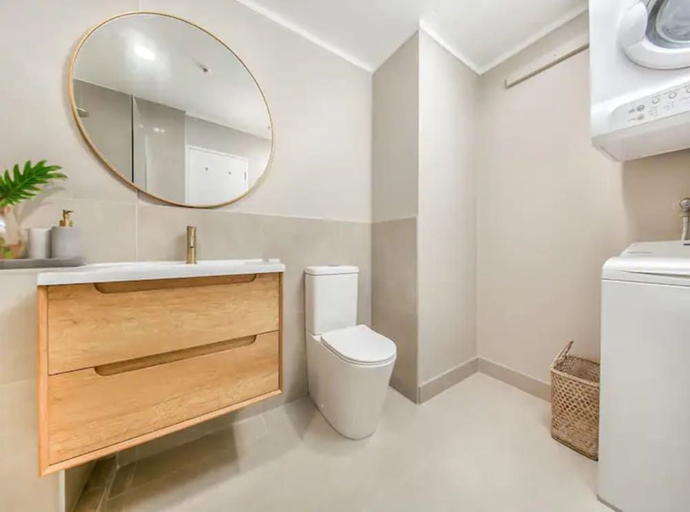 undefined Charming 1 Bedroom Apartment In Auckland 6