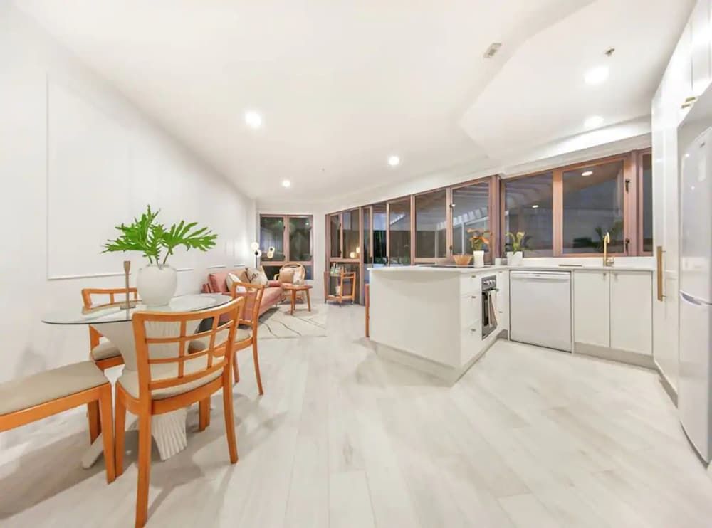 undefined Charming 1 Bedroom Apartment In Auckland 4
