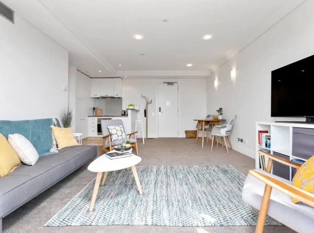 undefined Bright One Bedroom Beauty With Balcony