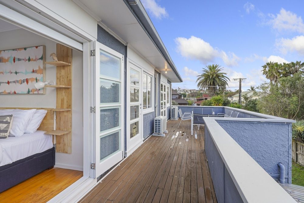 Amazing Home By Beach - Aircon-ed House 15