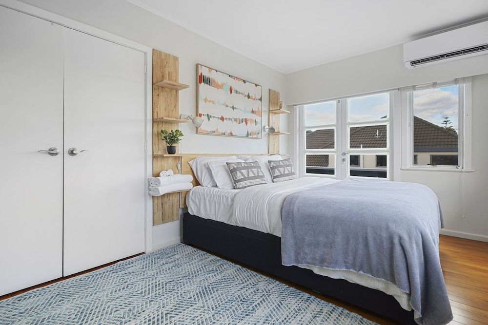 undefined Amazing Home By Beach - Aircon-ed 8