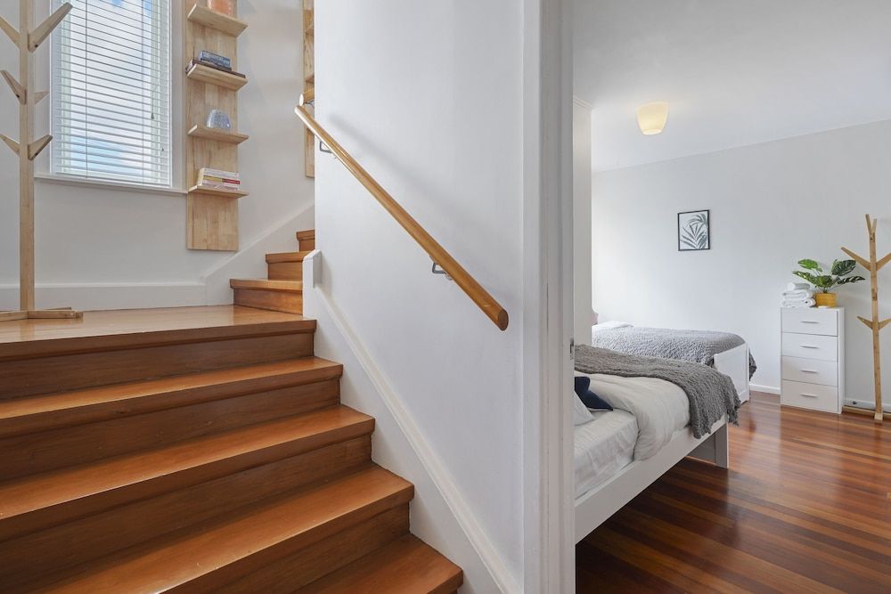 Amazing Home By Beach - Aircon-ed House 12