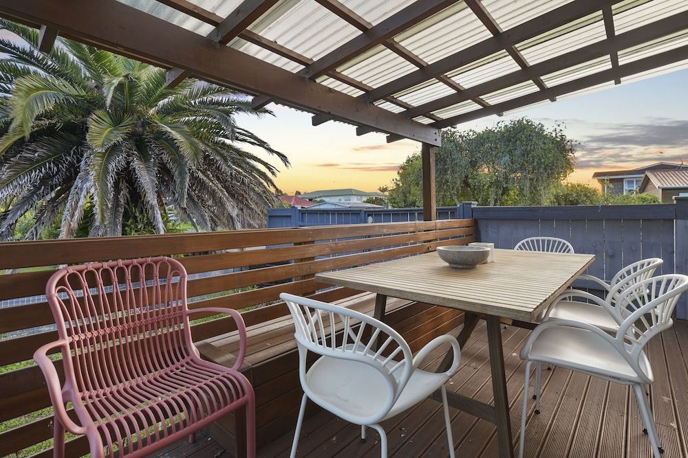 Amazing Home By Beach - Aircon-ed House 16