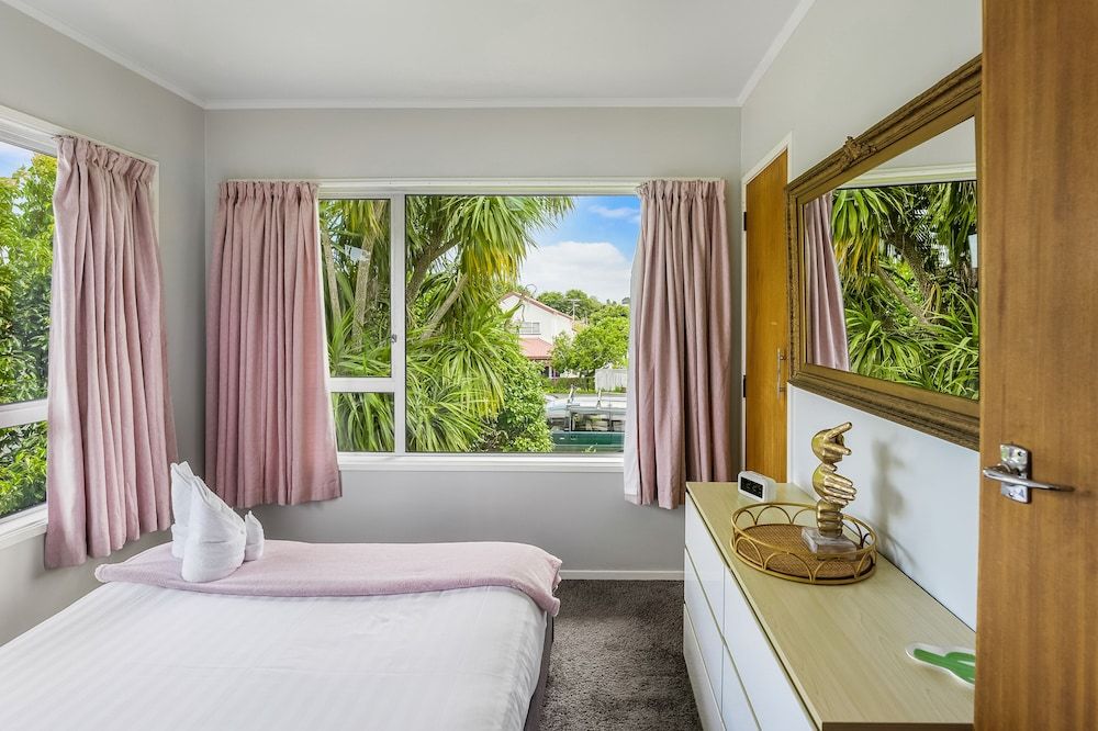 Inner City Retreat - WiFi - Netflix Apartment 17