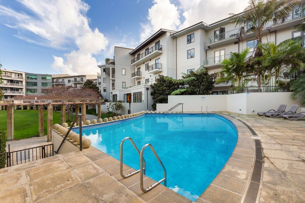 undefined Spacious viaduct sancturary 3