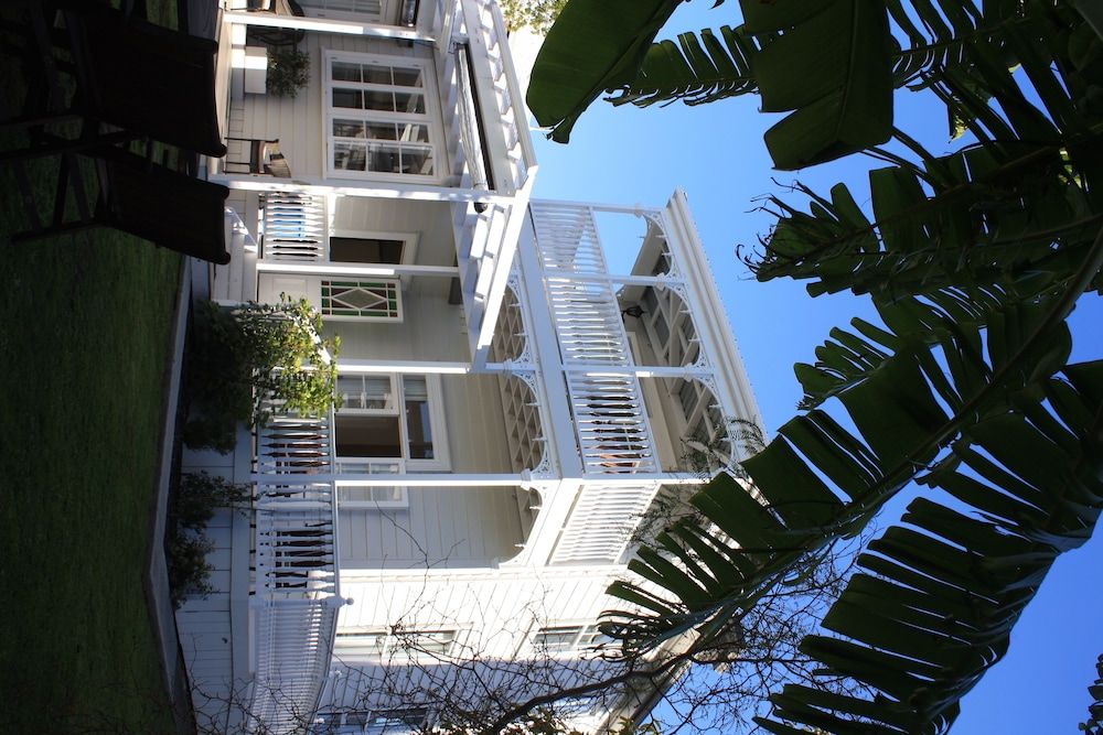 undefined Ponsonby Manor 7