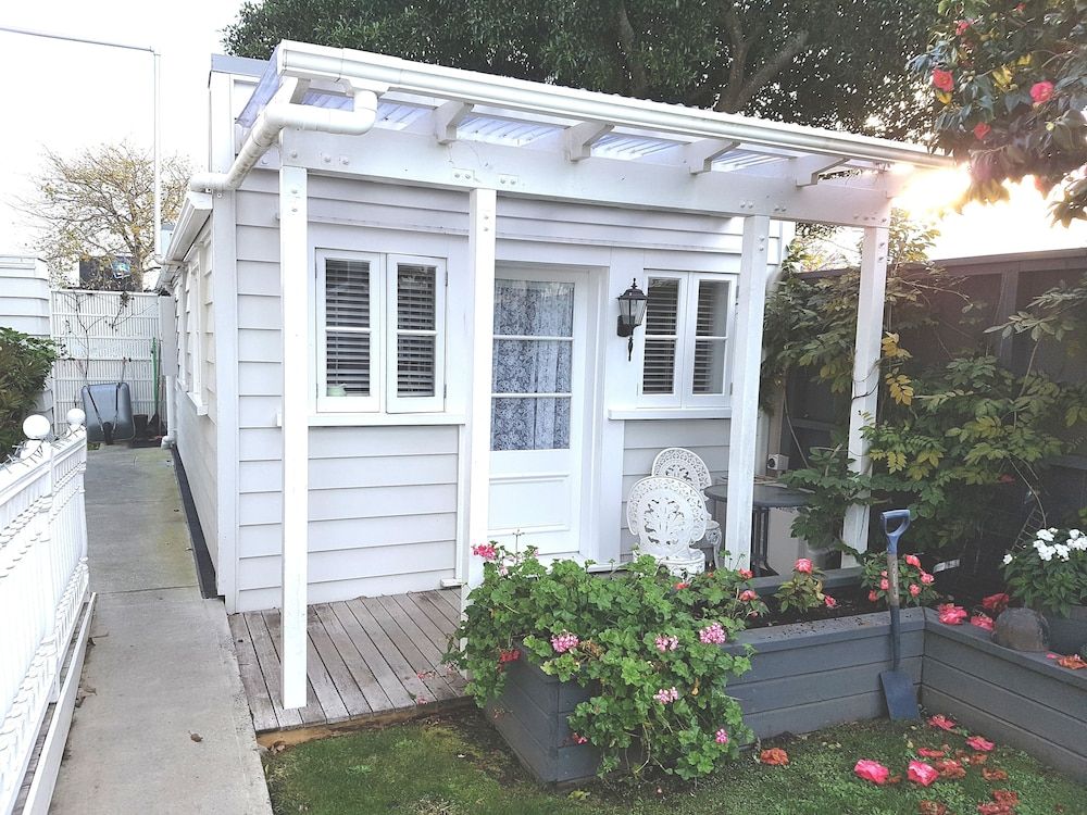 undefined Ponsonby Manor 10