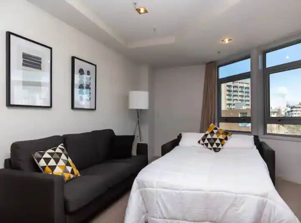 undefined Wonderful Apartment With Free Parking!