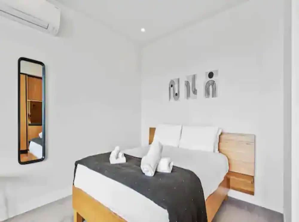 undefined Modern One Bedroom Apartment In Wynyard Quarter 4