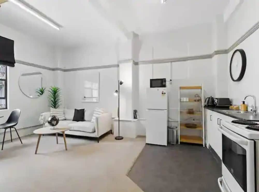 undefined Lovely 1-Bedroom Unit In Central Aukland 5